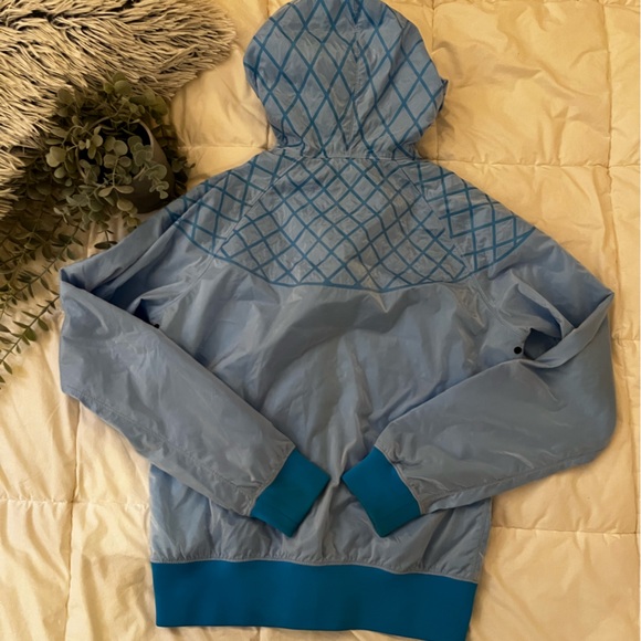 Nike Rain jacket - Picture 4 of 4